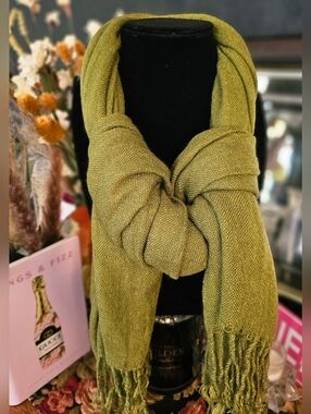Gorgeous Green Scarf